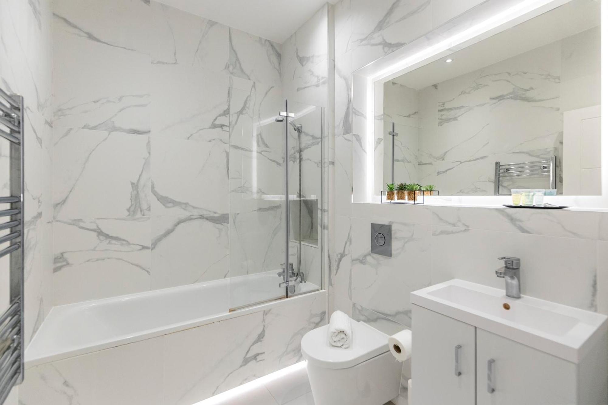 Spacious Luxury Apartment King Bed - Central Location Лондон Экстерьер фото
